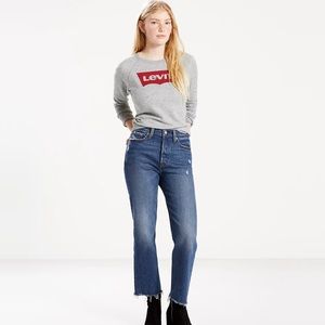 NWOT Levi’s Premium Wedgie Fit Straight Women’s Button-Fly Jeans Size 28